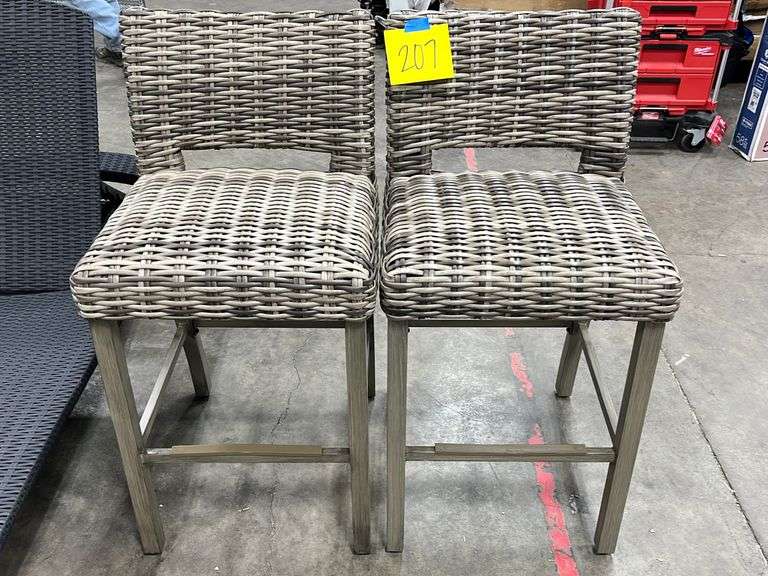(2) ALL WEATHER WICKER PATIO BAR STOOLS Earl's Auction Company