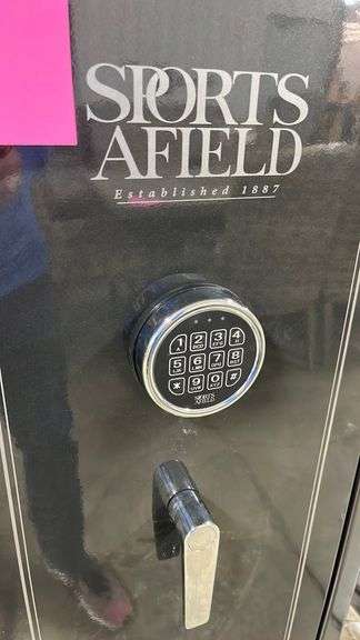 SPORTS AFIELD 18 GUN FIRE & SECURITY SAFE W/ KEYS - Earl's Auction Company