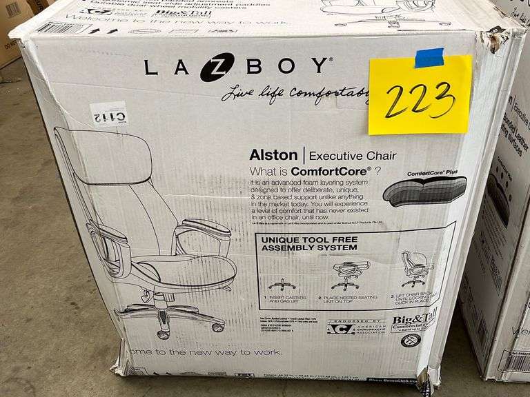 LAZBOY OFFICE CHAIR IN BOX Earl's Auction Company