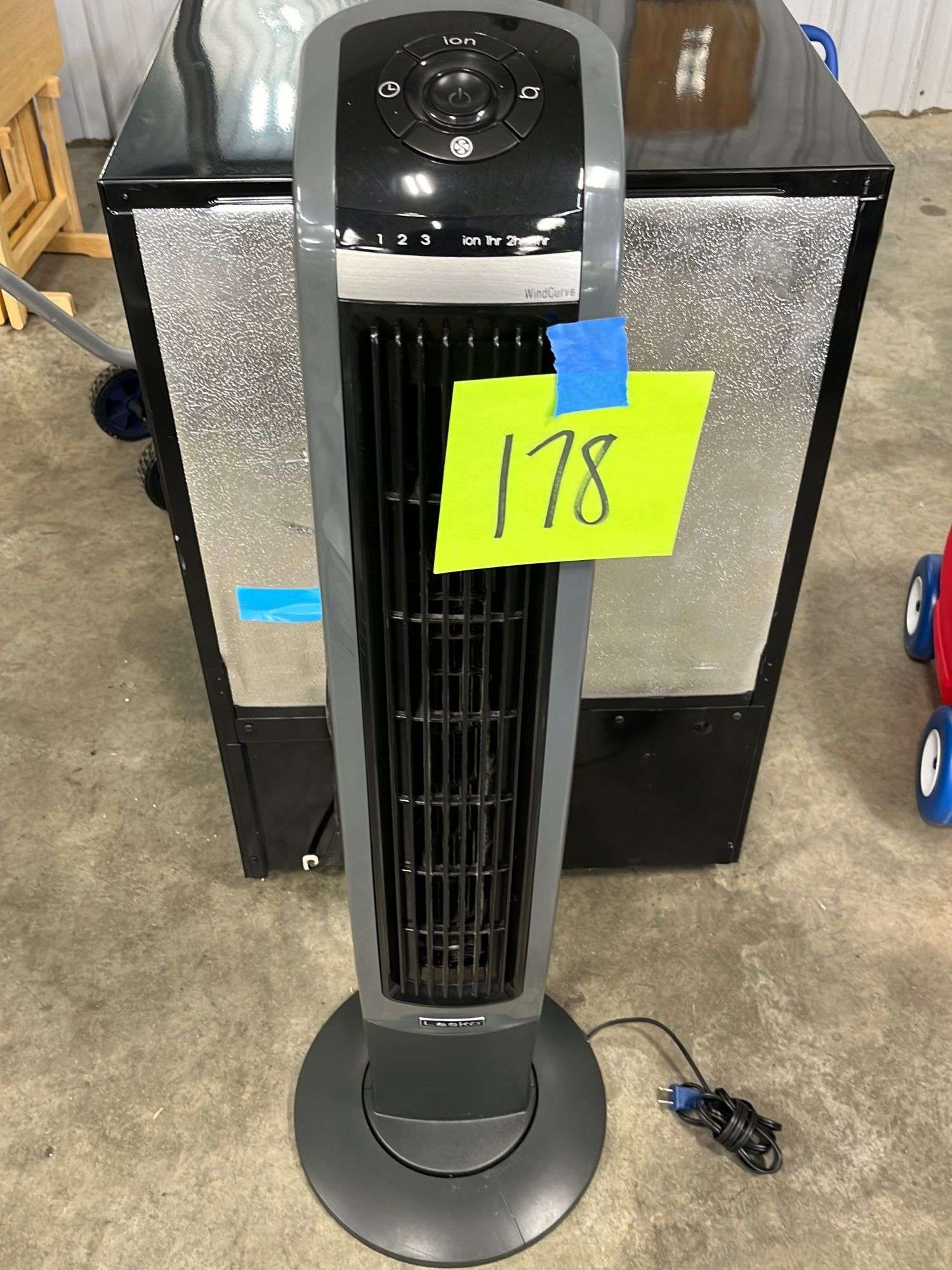 LASKO TOWER FAN - Earl's Auction Company