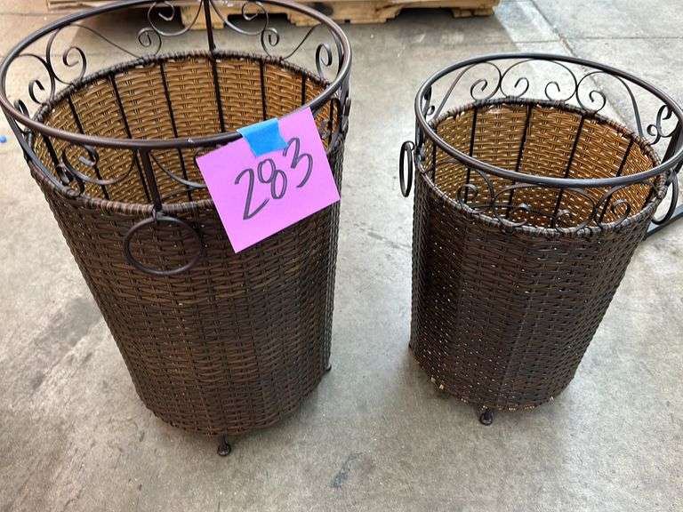 (2) WICKER/ METAL STORAGE BASKETS Earl's Auction Company