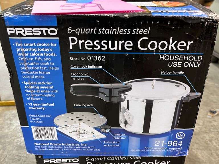 (2) PRESTO PRESSURE COOKERS IN BOXES Earl's Auction Company