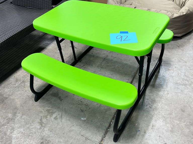LIFETIME KIDS PLASTIC FOLDING PICNIC TABLE GREEN Earl's Auction Company