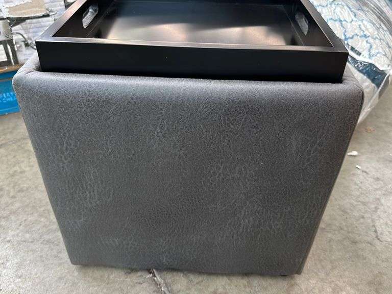 GREY CUBE STORAGE OTTOMAN Earl's Auction Company