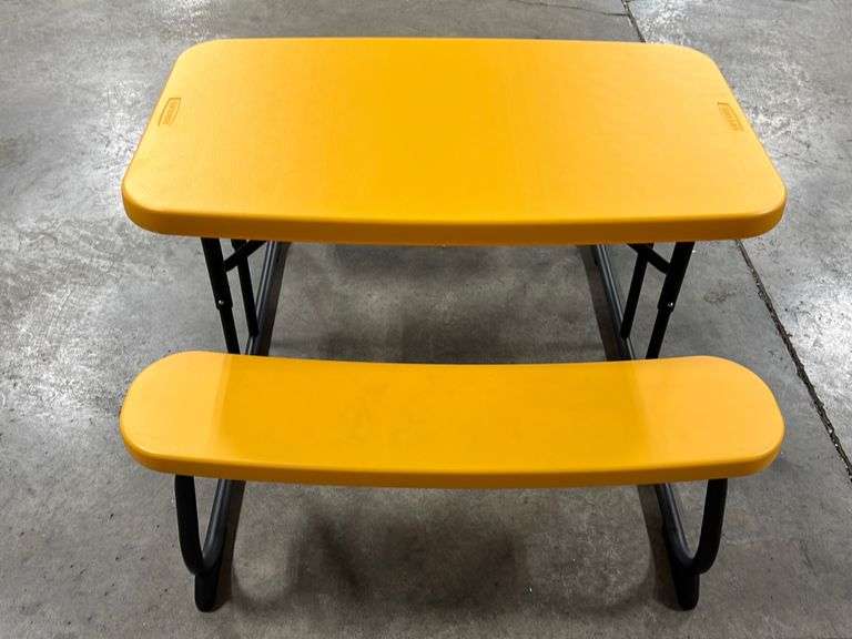 LIFETIME KIDS PLASTIC FOLDING PICNIC TABLE YELLOW Earl's Auction