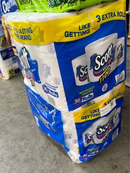 (5) PACKS OF TOILET PAPER - QUILTED NORTHERN, CHARMIN & SCOTT - Earl's Auction Company