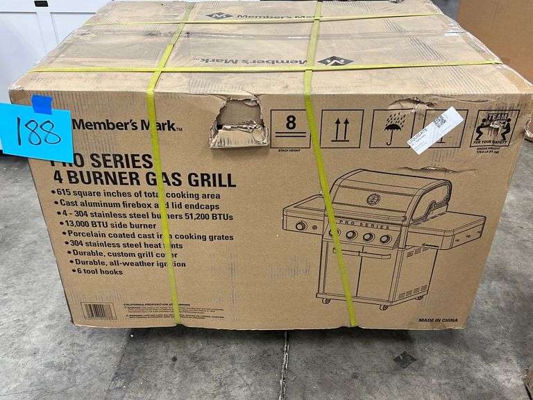 PRO SERIES 4 BURNER GAS GRILL IN BOX Earl
