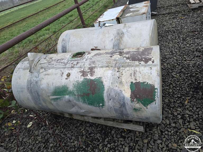 2 Aluminum Fuel Tanks