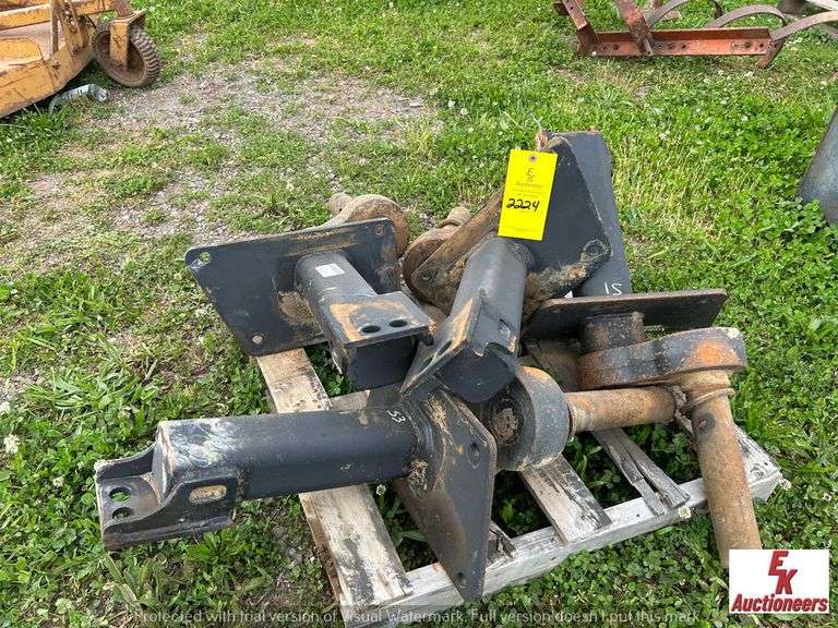 SKID STEER PARTS EK Auctioneers LLC