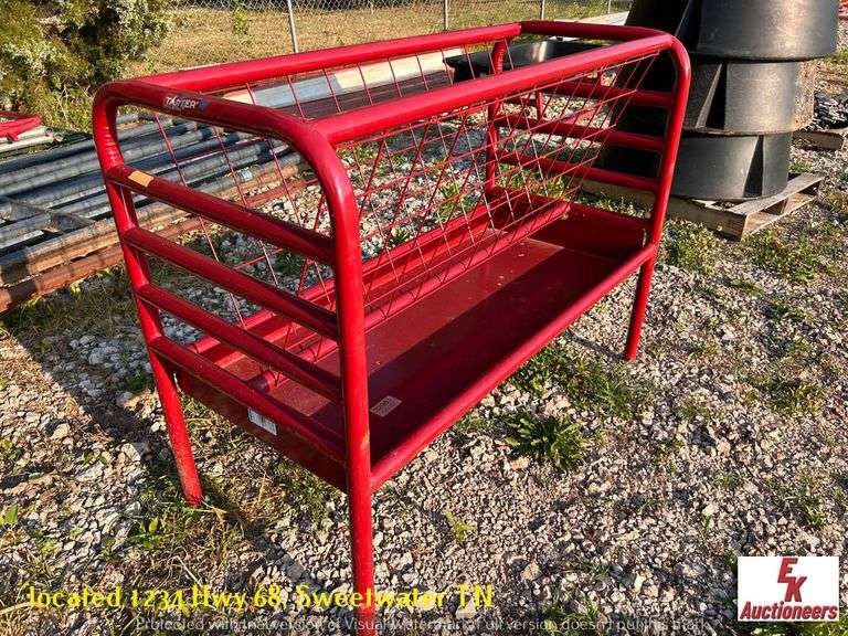UNUSED TARTER SMALL ANIMAL FEEDER EK Auctioneers LLC