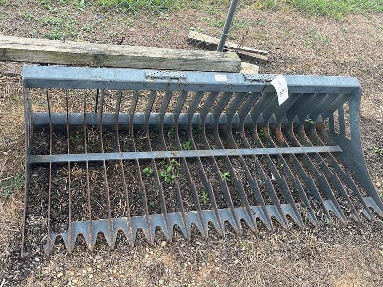 7' SKID STEER LANDSCAPE BUCKET EK Auctioneers LLC