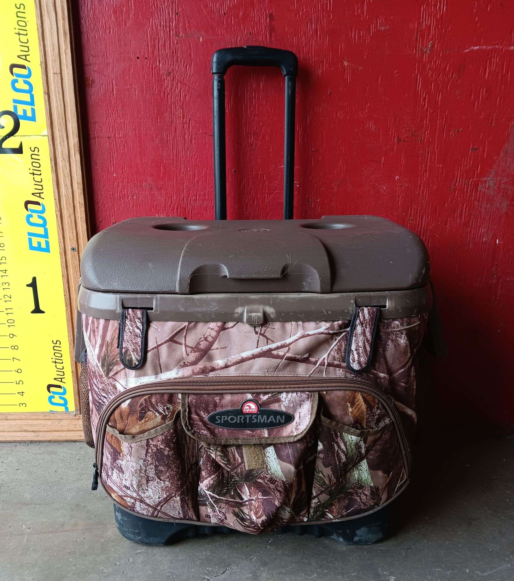 igloo sportsman camo