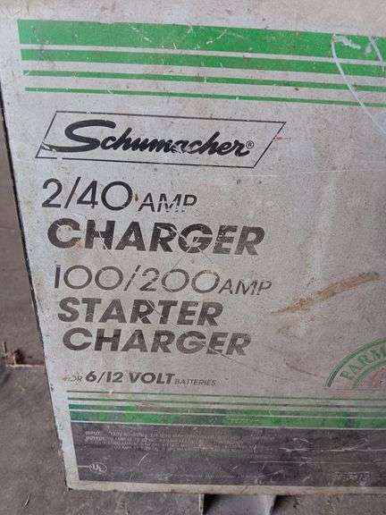 Schumacher Battery Charger, Does work - ELCO Auctions