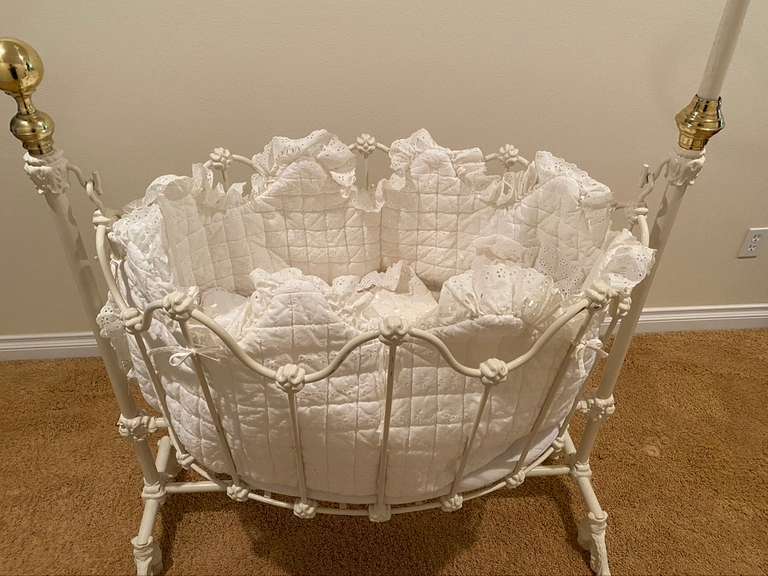 Dynasty Iron Cradle Estate Details