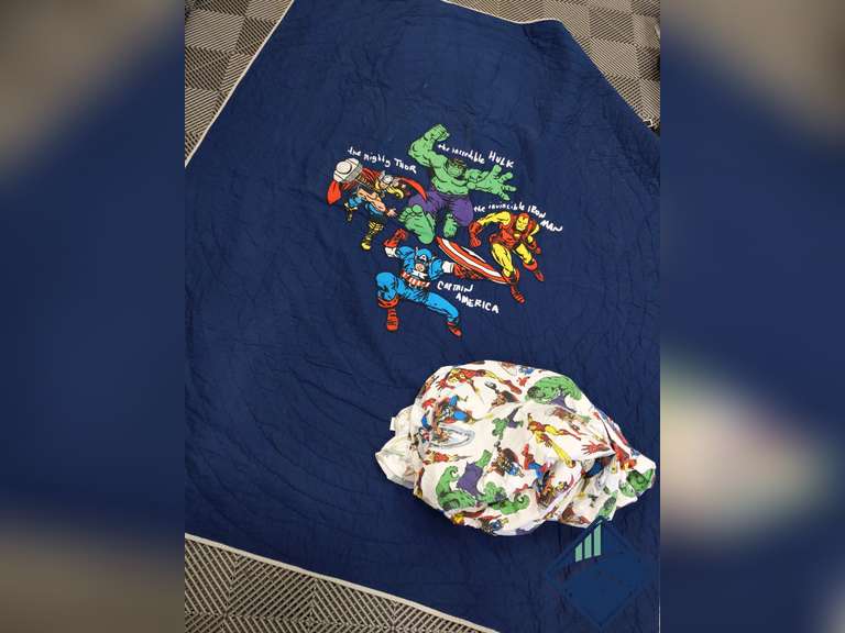 Pottery Barn Marvel Comics Fitted Bed Sheet & Quilt Estate Details