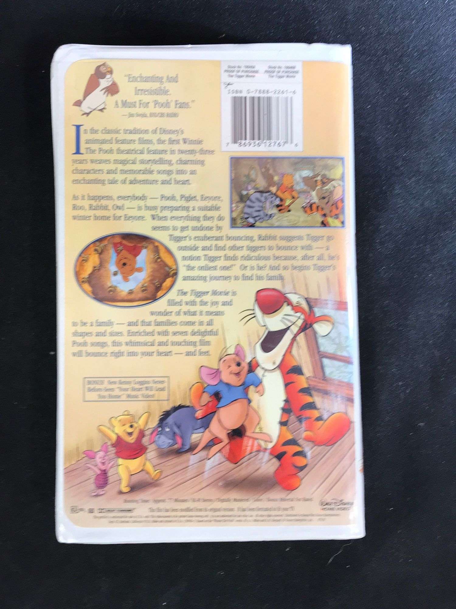 Box of 21 Disney VHS Tapes - Estate Details