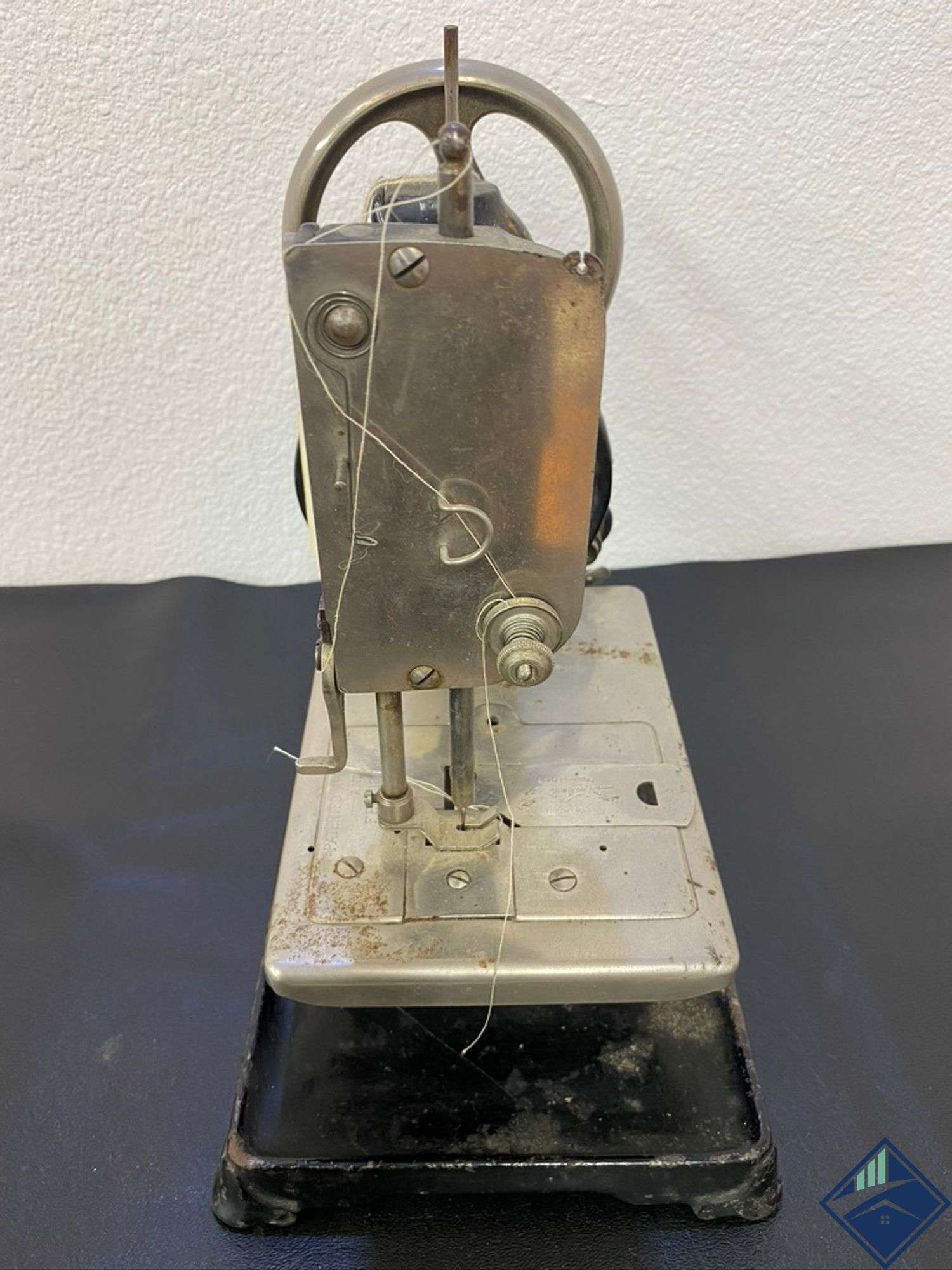 Antique Newhome 1912 Hand Needle Midget Sewing Machine - Estate