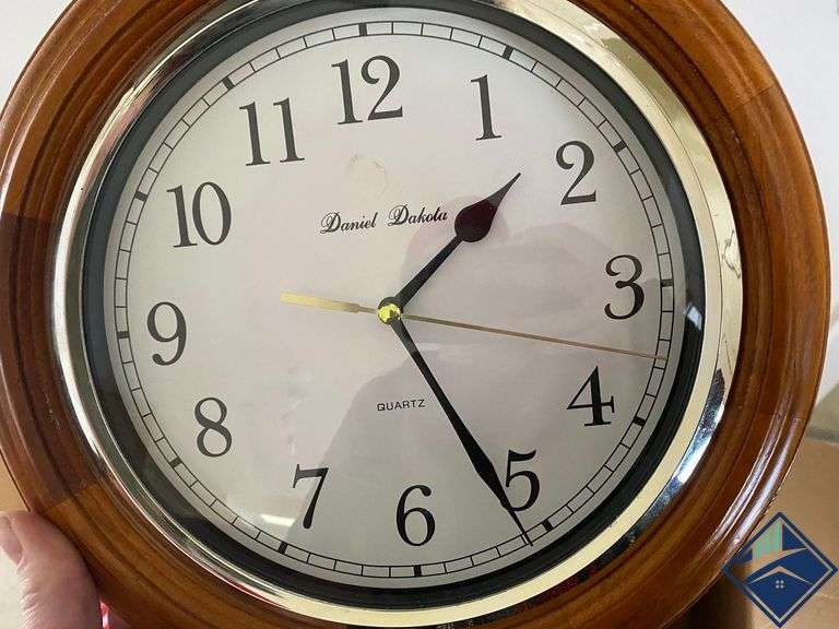 Employee Punch Clock System and Clock Estate Details