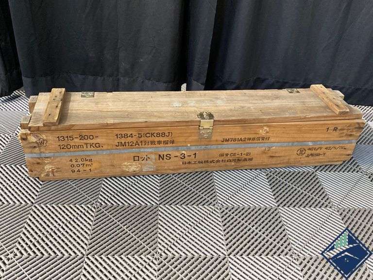 Wood Ammo Box with Rope Handles Estate Details