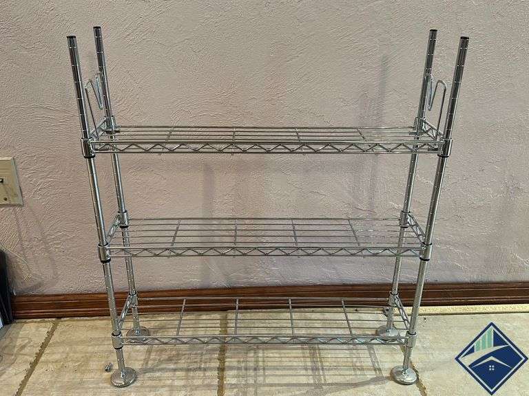 Step Ladder, Folding Chair, Wire Frame Rack - Estate Details