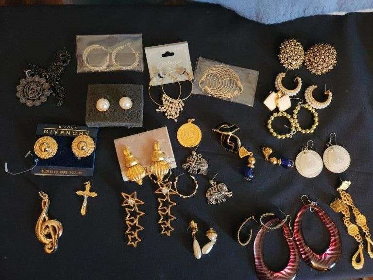 Costume Jewelry Estate Sales RVA