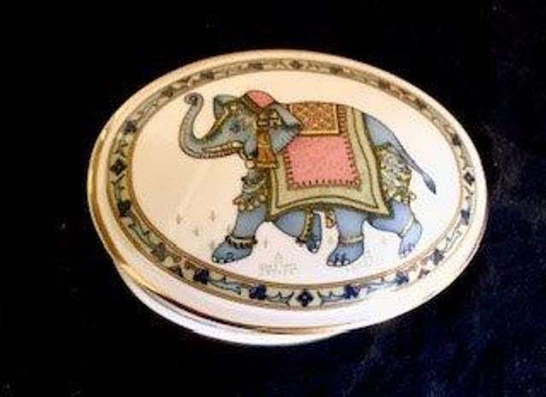 Wedgwood BLUE ELEPHANT box Estate Sales RVA