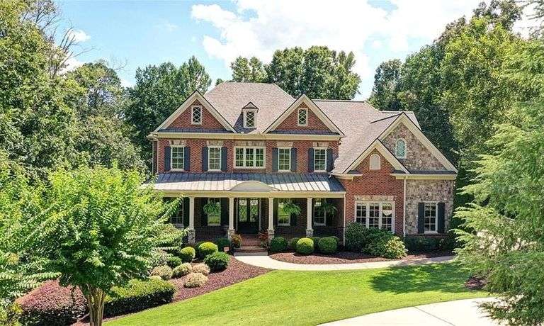 Estate Auction in Gorgeous $1.4M Roswell Home!