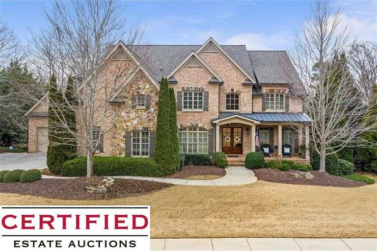 Full Estate Auction in Stunning $1.7M Milton Home!