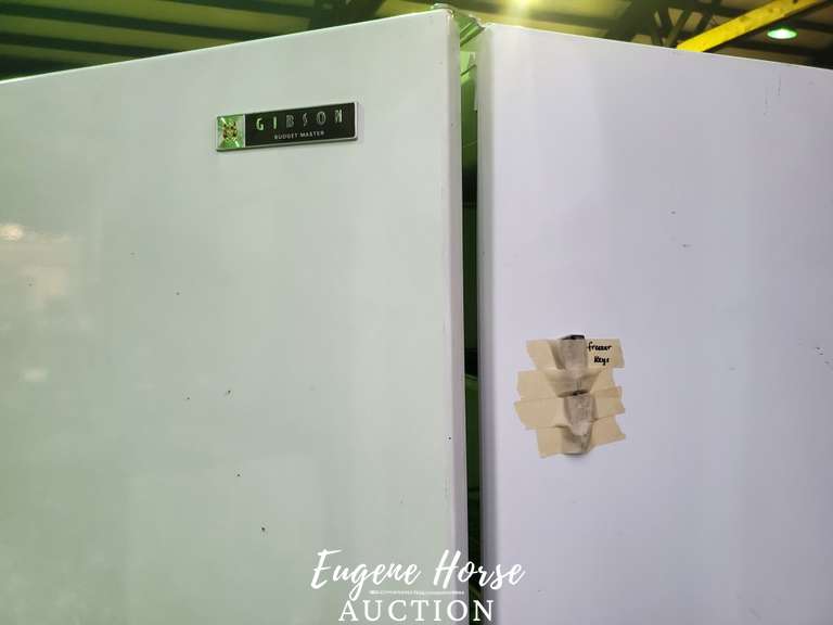 Gibson Upright Freezer 21 Cubic ft Eugene Horse Auction