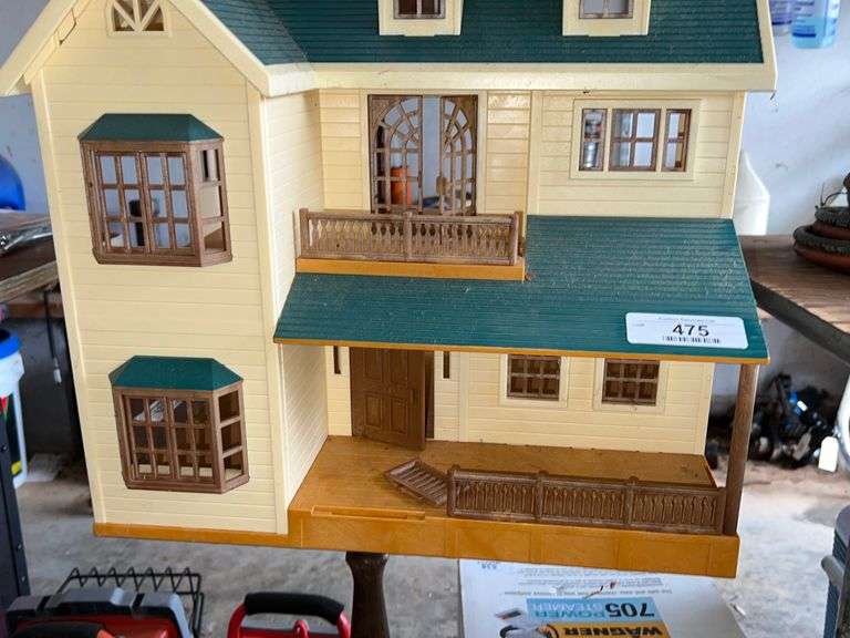 Dollhouse Auction Services LTD