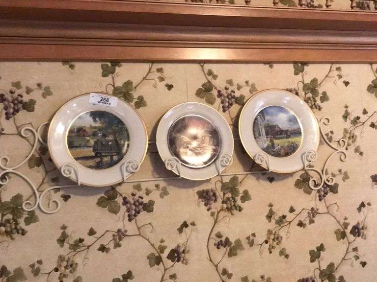 plates and holder Auction Services LTD