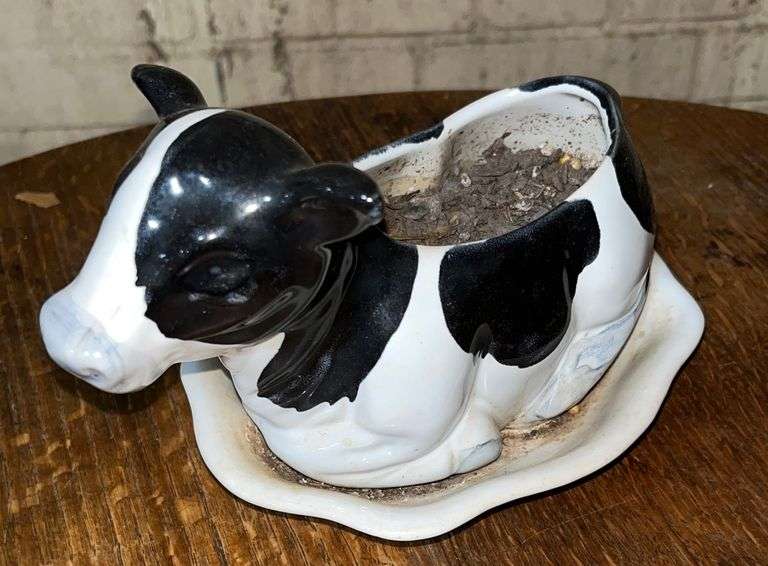 Cow creamers planters Auction Services LTD