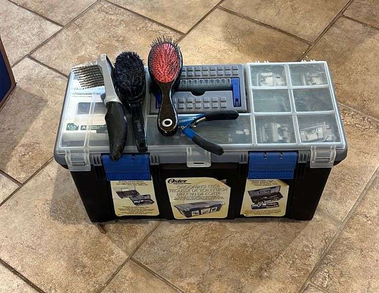 Dog grooming supplies Auction Services LTD