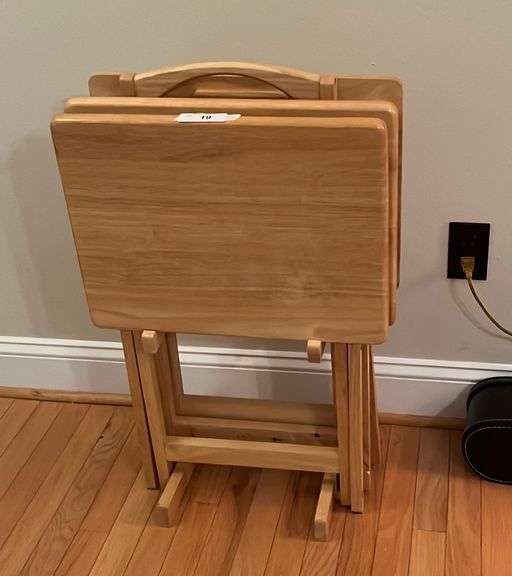 Folding tv trays Auction Services LTD