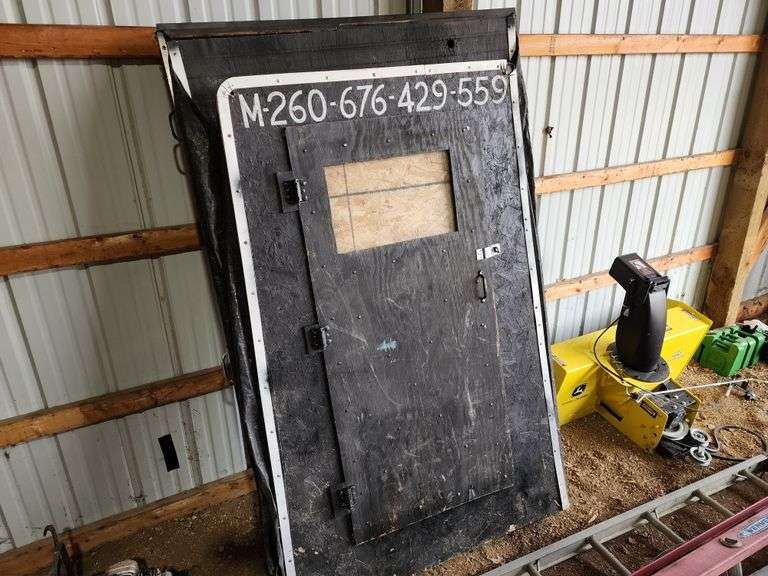 4’ x 8’ Portable Fish House, Suit Case Style, Canvas is Good Per Seller