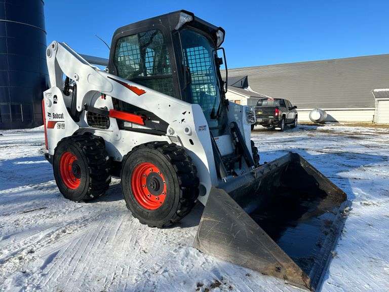 2019 Bobcat S740 Skidsteer Full Cab, 595 Hours, Heat and A/C, 2 Speed, AM/FM Radio, Power