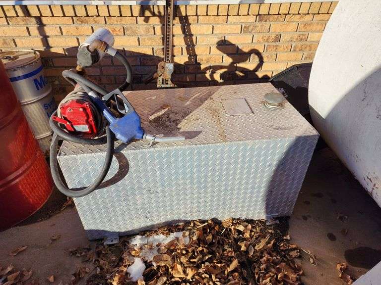 100 Gallon Pickup Fuel Tank with a FillRite 20 GPM Pump with