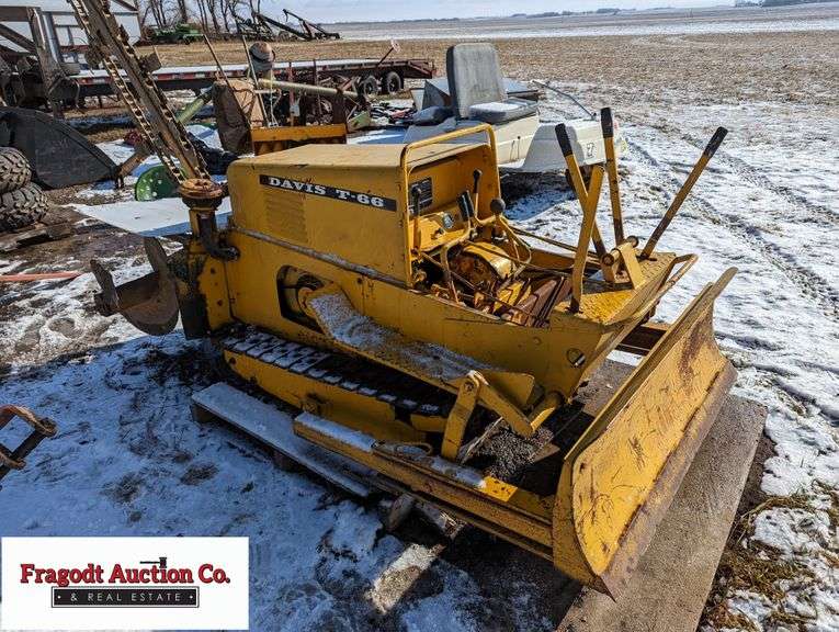 Davis (Case) T66 Trencher, 5” Cut, Goes 5’6” Deep, Running Order, Less