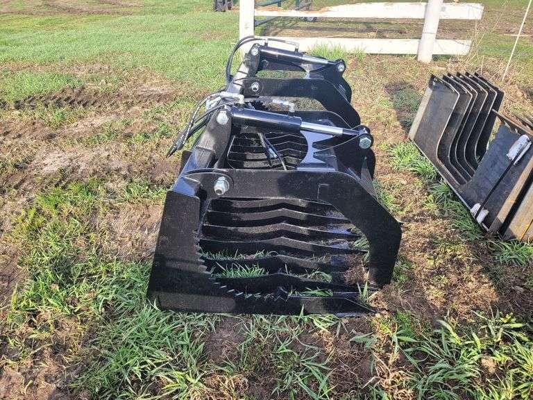 75” Rock and Grapple Bucket, Hoses (No Ends) Fragodt Auction and Real