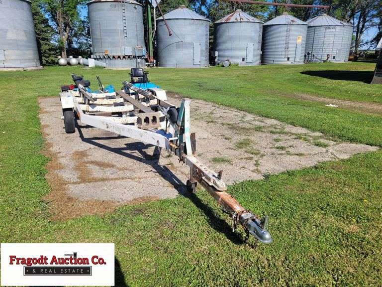 Golden Rod Boat Trailer with Rollers, 2000lb Max Load Trailer, 13