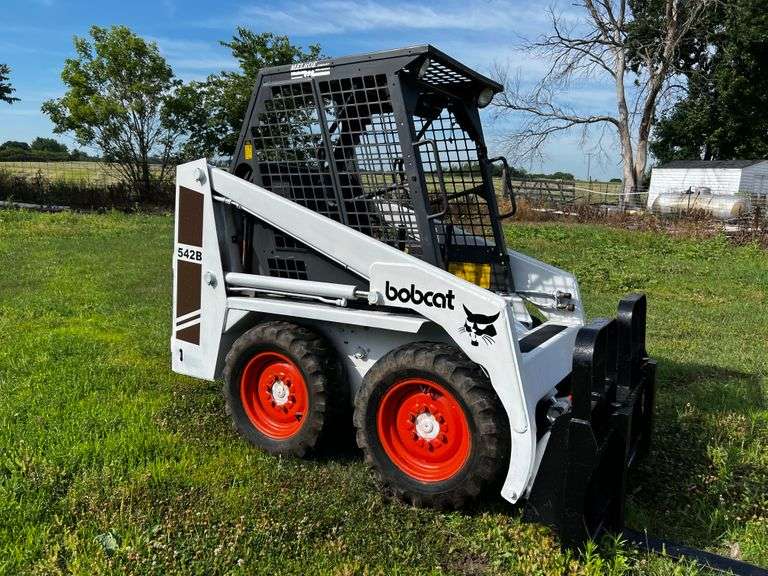 *NO RESERVE* Skidloaders, Tools, Misc Equipment Auction