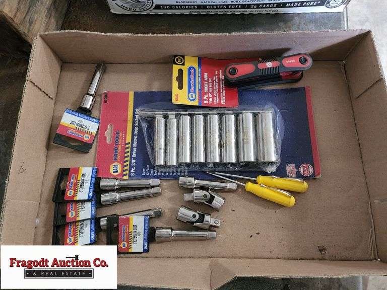 Deep Well Metric Sockets, Extensions, Swivel Heads and Allen Wrenches