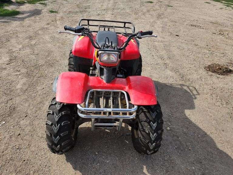 1986 Yamaha 200 Moto 4, 4x2, Shaft Drive, Electric Start, Needs Battery