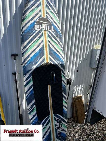 chill paddleboard