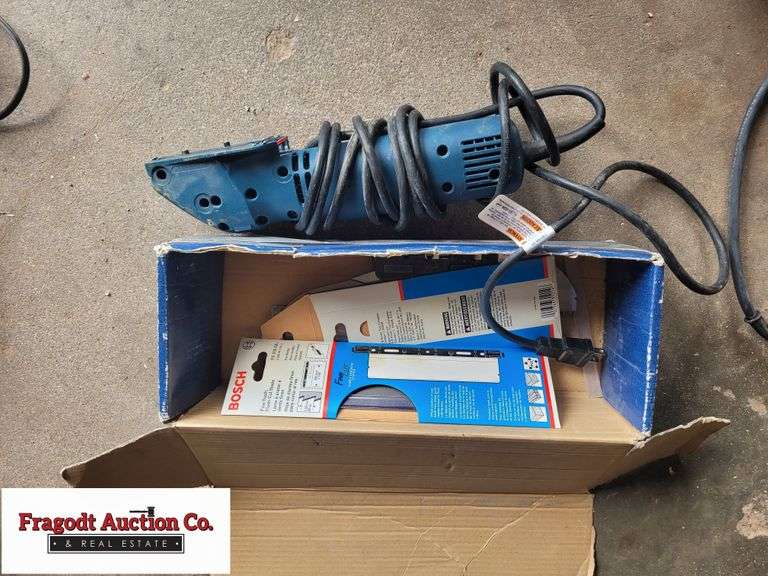 Bosch Flush Cut Saw and Assorted Blades Fragodt Auction and Real