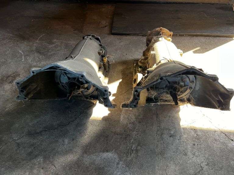 700R4 Transmission That Needs to be Rebuilt Fragodt Auction and Real