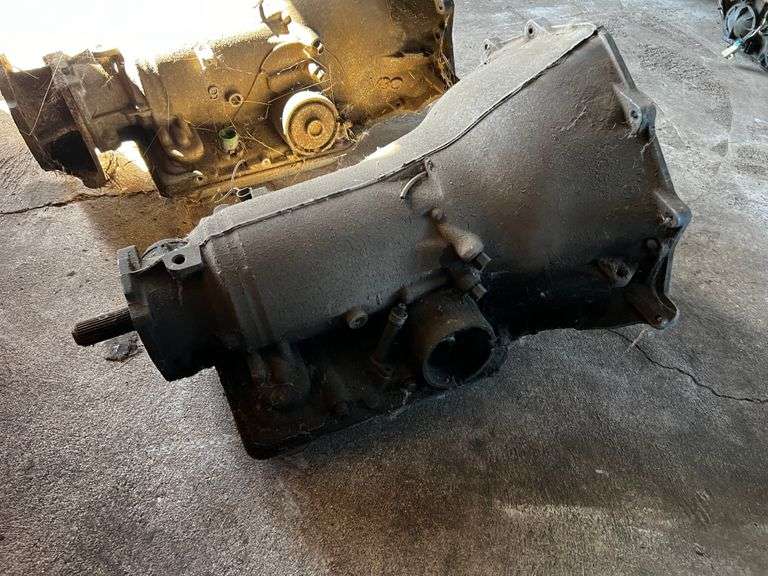 700R4 Transmission That Needs to be Rebuilt Fragodt Auction and Real