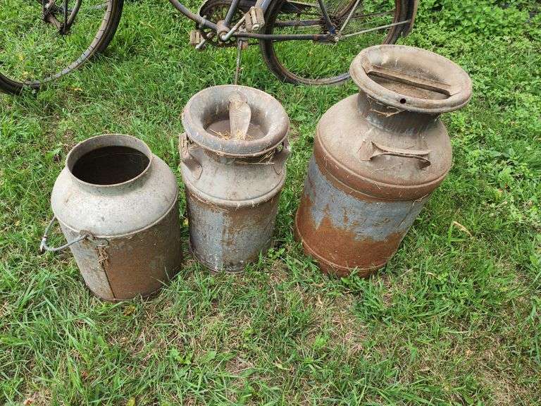 Misc. Milk Cans Fragodt Auction and Real Estate LLC