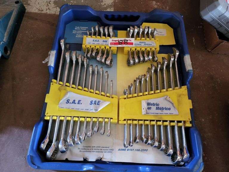SAE and Metric Combination Wrench Set Fragodt Auction and Real Estate LLC