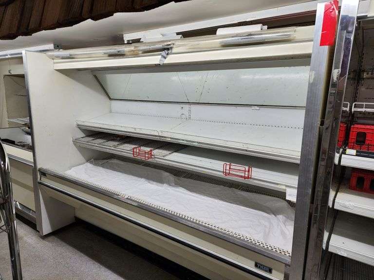 Tyler Meat Cooler 8’ x 6’ x 3.5’ Fragodt Auction and Real Estate LLC